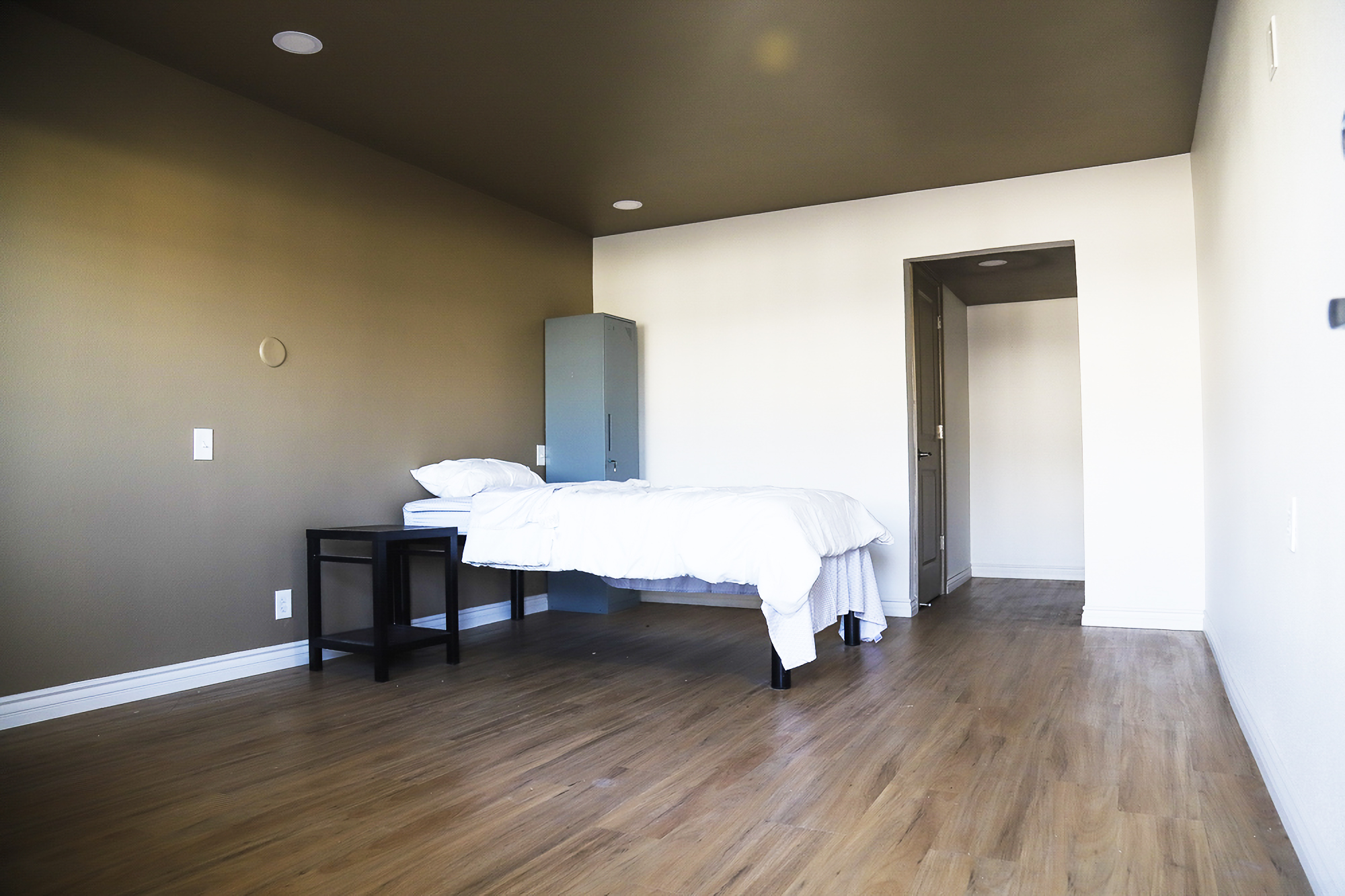 Travel Inn Emergency Shelter